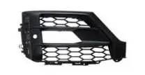 Q2 18 sline противотуманная фара накладка 81A 807 681 — Audi Q2L 18"-22"