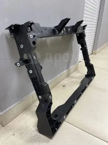 Радиатор рамка 2069017000 — Geely Coolray Sport
