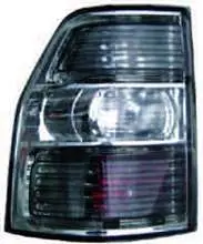 V97 задний фонарь 8330A597 R 8330A598 — Mitsubishi Pajero V97 2007-2010