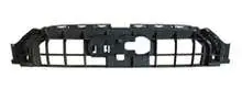 C7PA Sline решётка радиатора кронштейн 4G0 807 233 F — Audi A6(C7PA sline) 18"