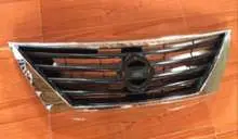 11 Sunny решётка радиатора 62310-3AW5A — Nissan Sunny 2011