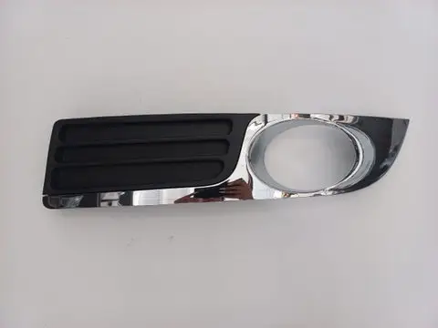 Противотуманная фара рамка 1018009785 — Geely Emgrand EC-8