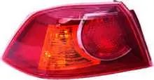 Lancer EX задний фонарь внешний 8330A607 R 8330A606 — Mitsubishi Lancer EX 2008-2010