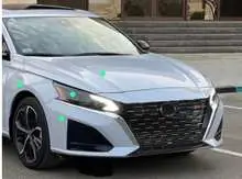 19 Altima передний решётка радиатора All чёрный США 62310-6CA1A — Nissan Altima 2023