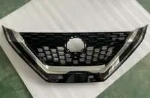23 Qashqai передний решётка радиатора 62310-6UA0A — Nissan Qashqai 2023