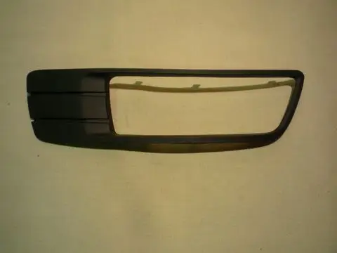 Передний противотуманная фара рамка 1068001653 — Geely Emgrand EC-7 3-box