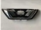 19 Qashqai передний решётка радиатора 62310-6MR0A — Nissan Qashqai 2019