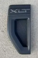 Передний накладка NZ6Z9942528E — Ford 2022 MAVERICK