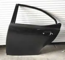 Задняя дверь LH:67004-53070 RH:67003-53070 — Lexus IS'2014-2020