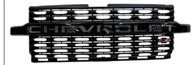 Решётка радиатора 84401165 — Chevrolet CHEVY SILVERADO 1500 2019-