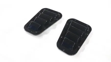 Land Rover старый Defender Bonnet Vents KBX — Land Rover