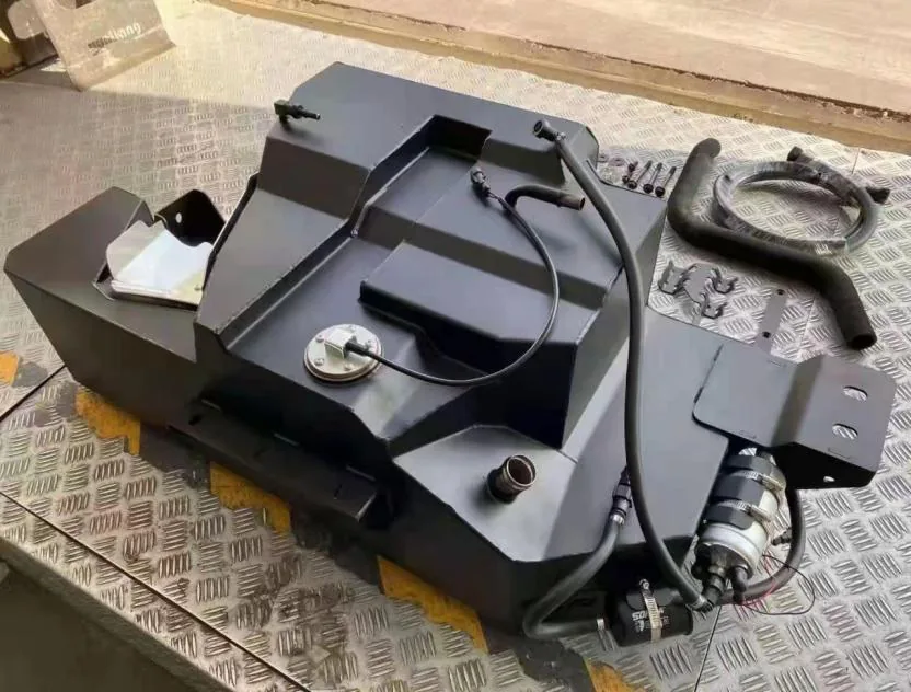 Бак 300 Auxiliary Fuel бак (Capacity:90L) — Tank (GWM)